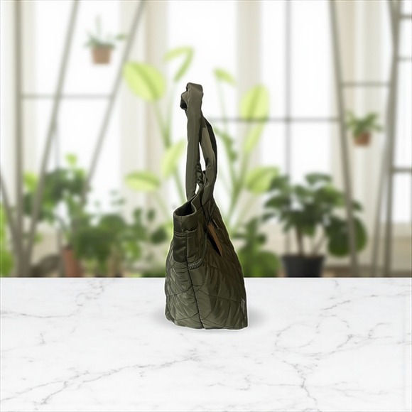 Steve Madden‎ Olive Green Quilted Tote Bag Zip Pocket New with Tags - Picture 5 of 12